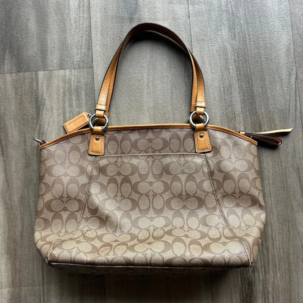 Coach Signature Gallery Tote Khaki Brown Monogram Shoulder Bag F19817